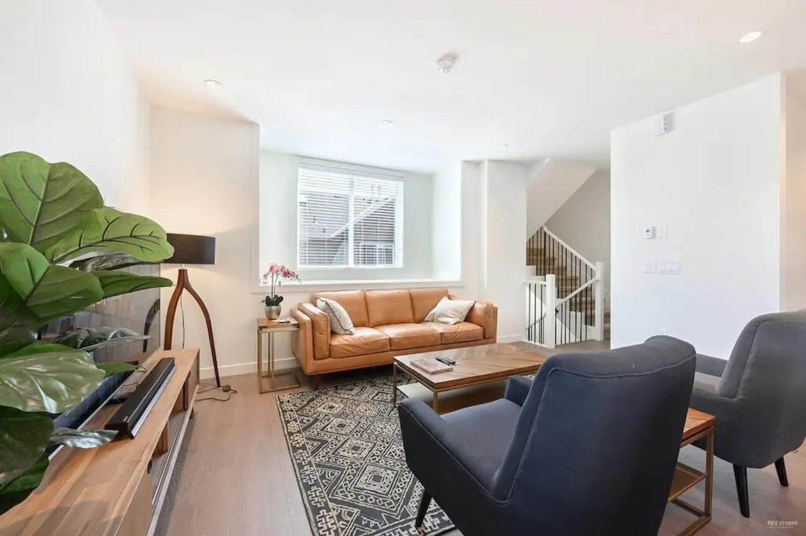 Luxury Townhouse by Elevate Rooms