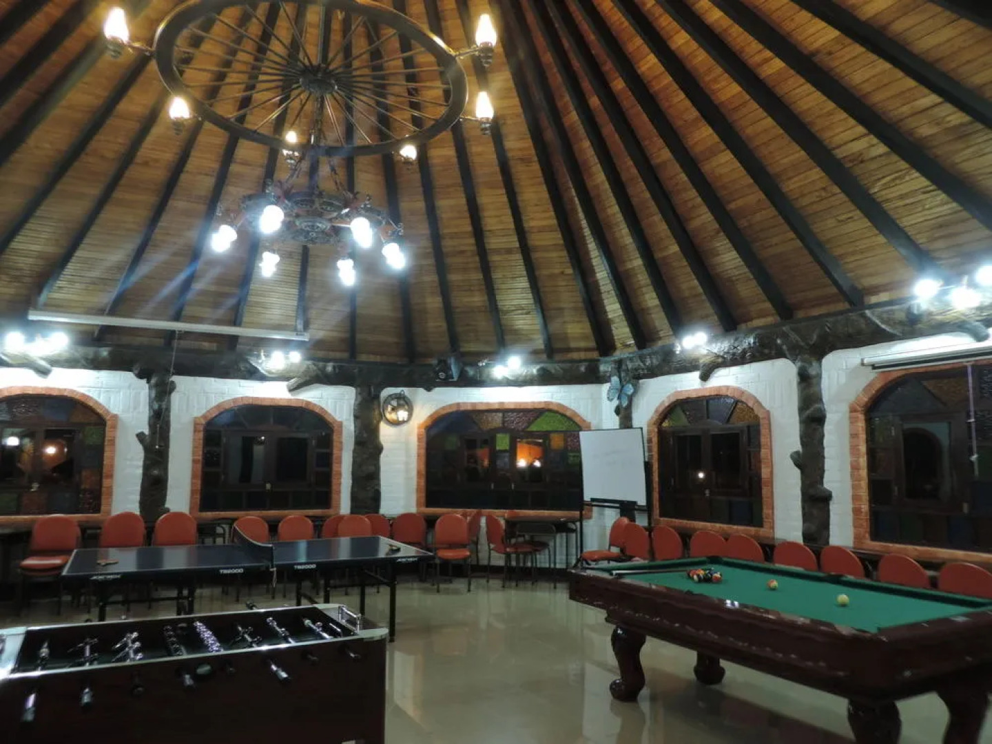 Hosteria Jardines de Chamana