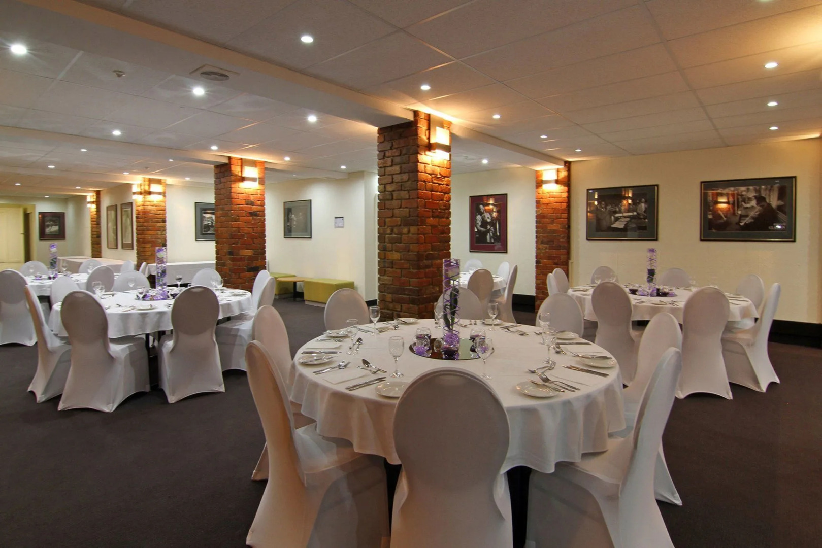 Nightelier Devonport Gateway Hotel