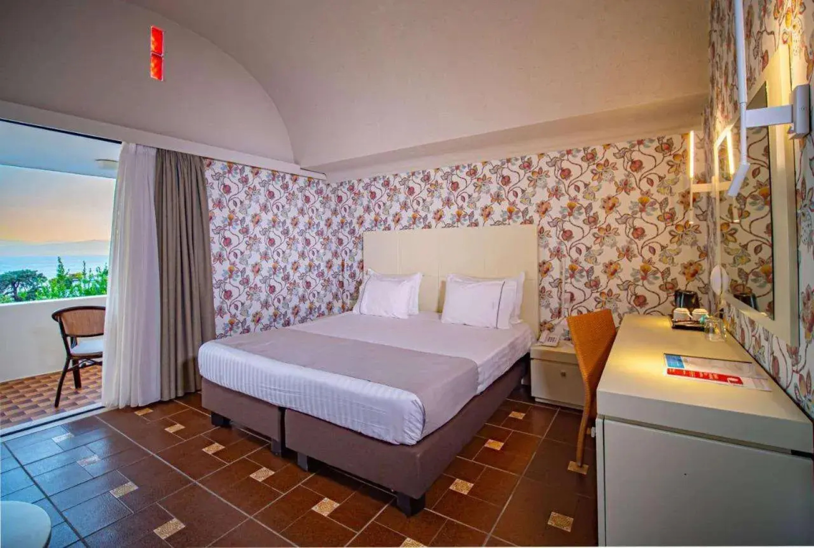 Ramada by Wyndham Loutraki Poseidon Resort