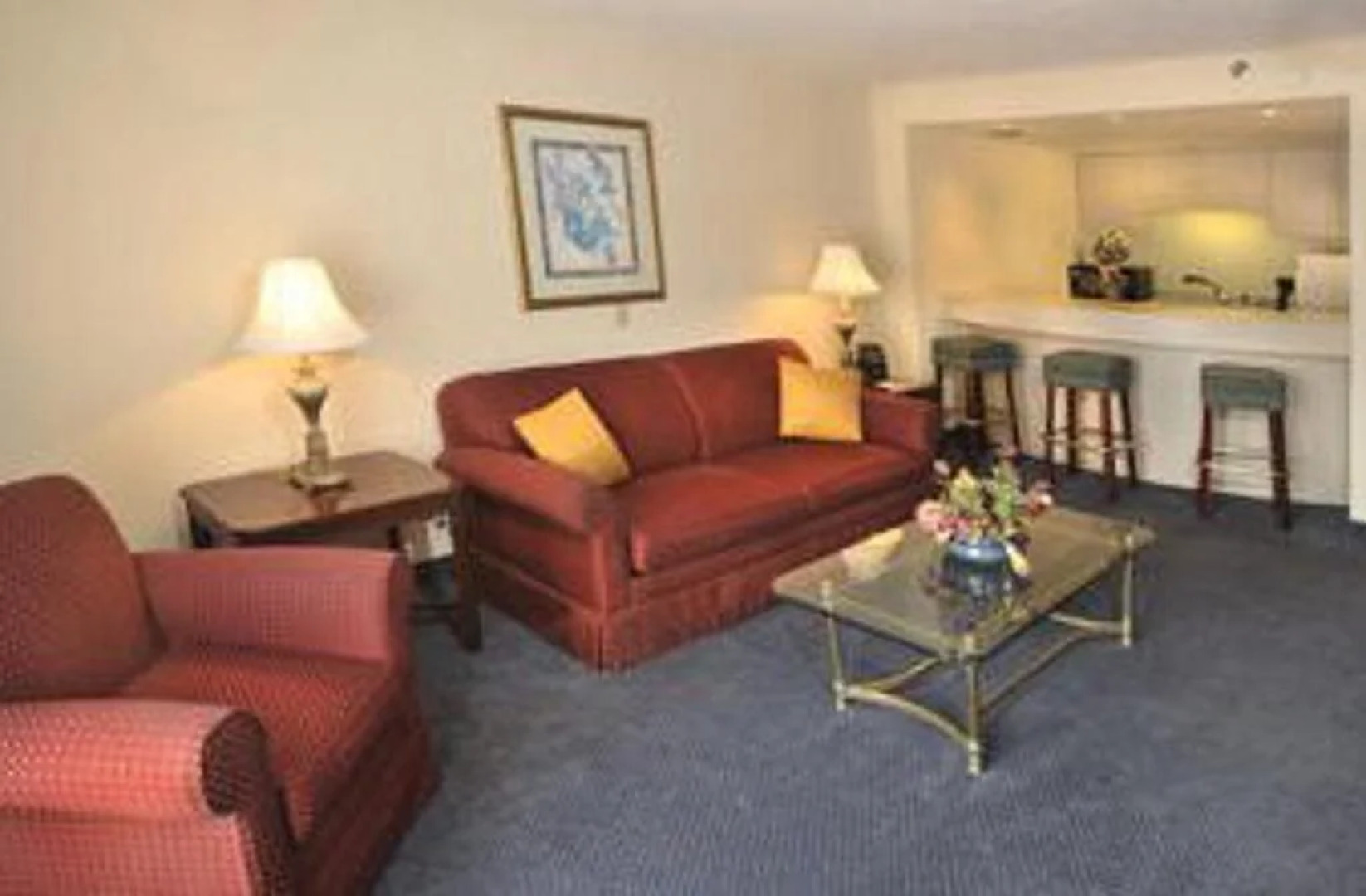 Point Plaza Suites at City Center