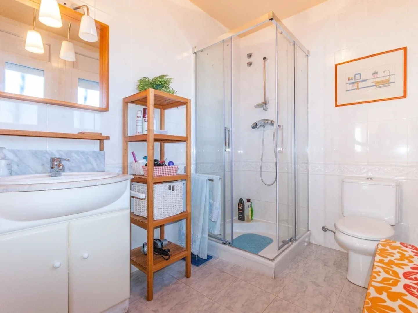 Modern Holiday Home in Vilamacolum With Swimming Pool