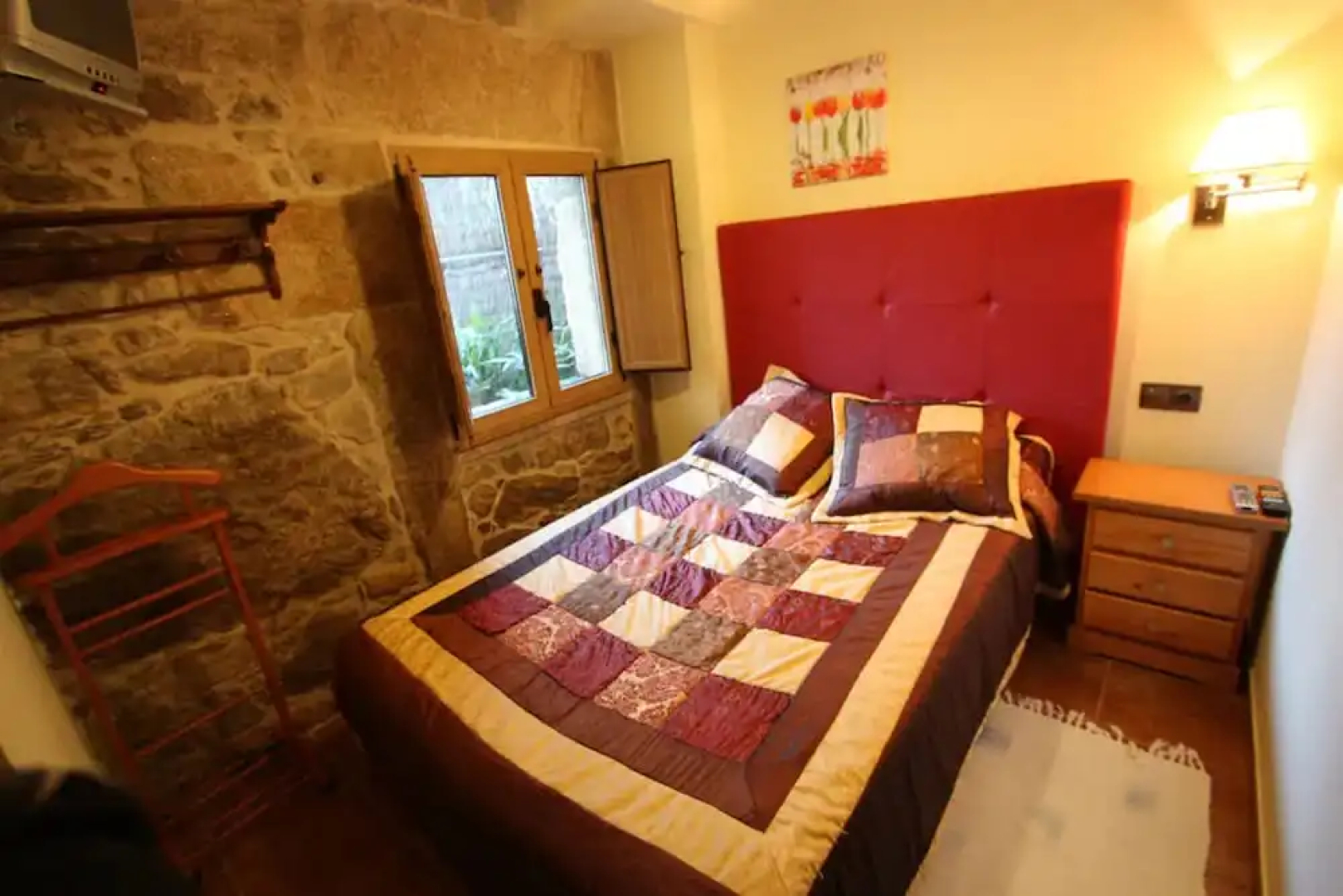 House - 5 Bedrooms - 107654