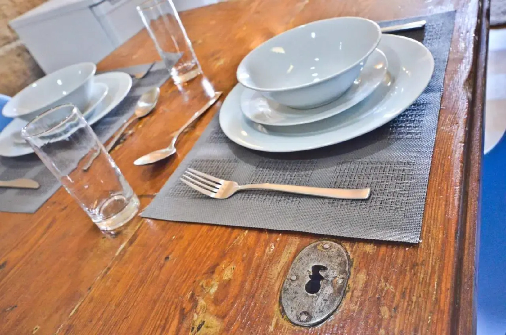 Eight Point Living 6B