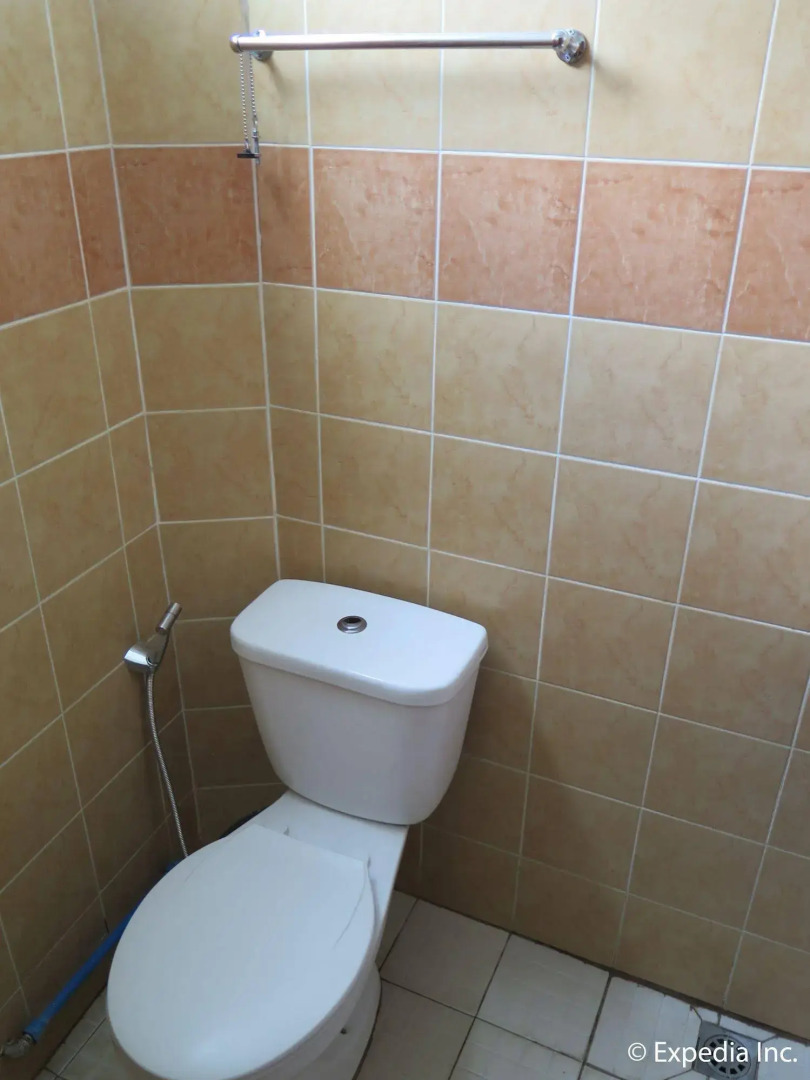 Zillion Pavilion Family & Business Hotel