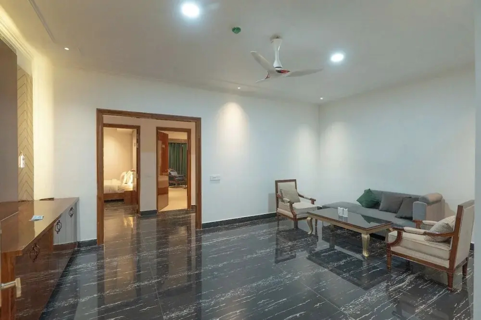 Gajraula Sukhdev Dhaba & Resort