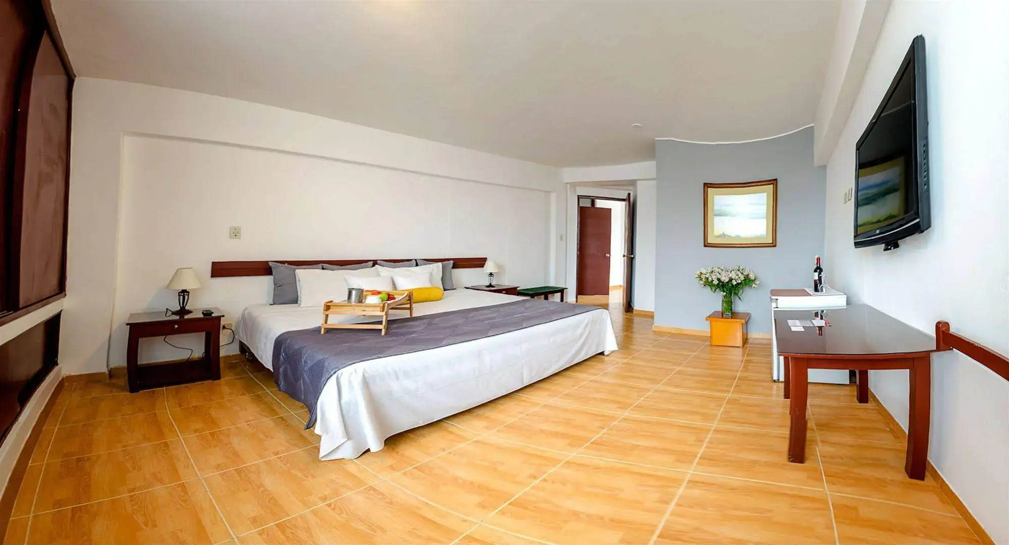 Hotel Corregidor by Cassana