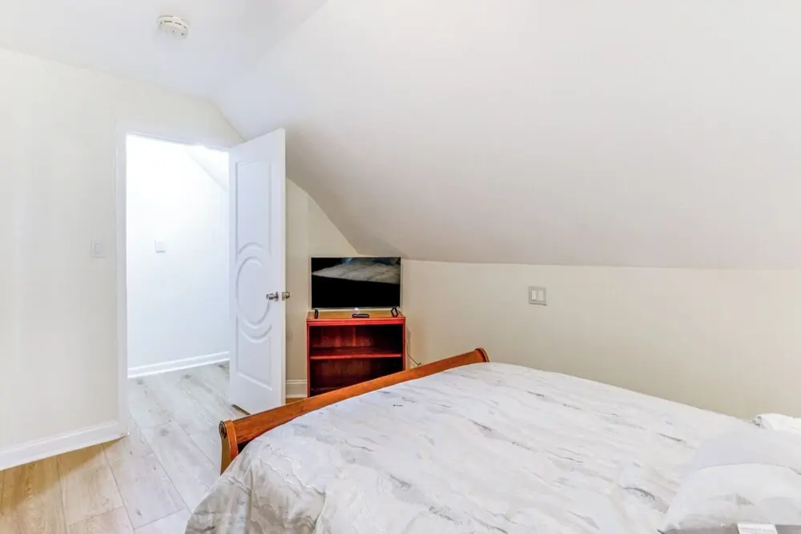 Rockville Home w/ Spacious Yard: 17 Mi to DC!