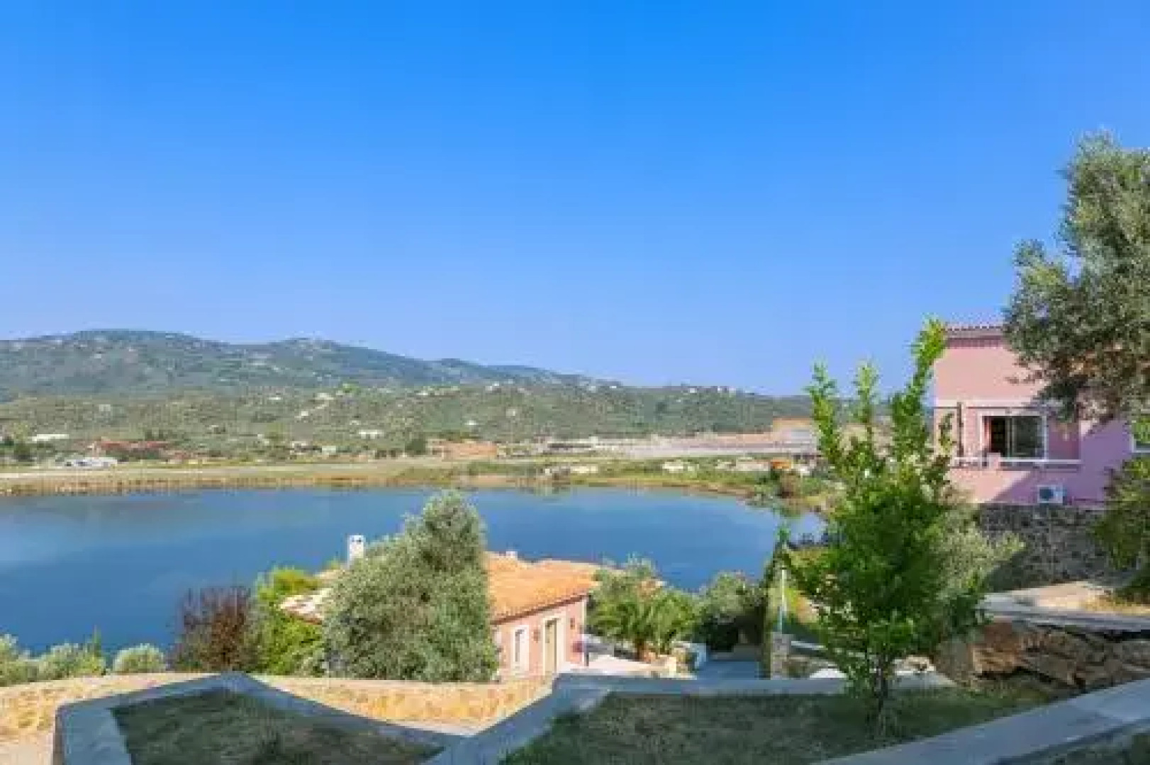 Saint George Villas & Apartments