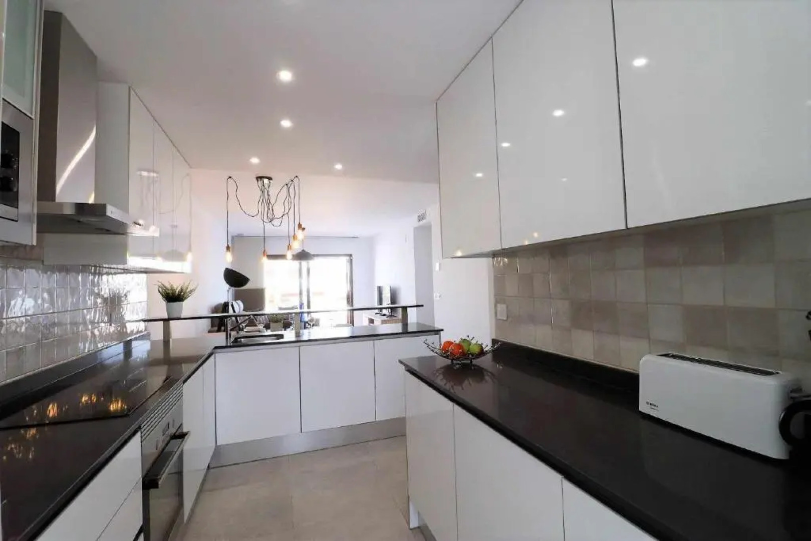 Marysol apartamento de lujo balcón azotea piscina comun a la playa