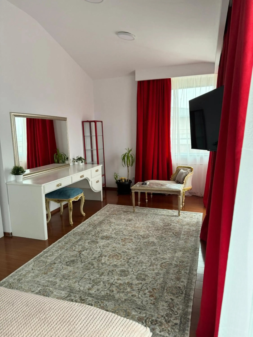 Phoenicia Suites