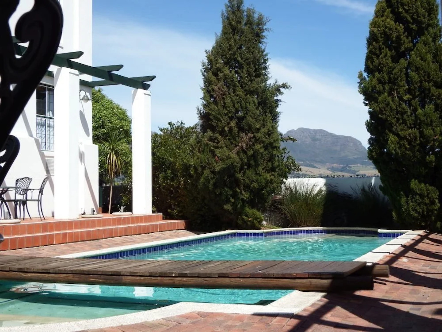 Stellenbosch Lodge Hotel & Conference Centre