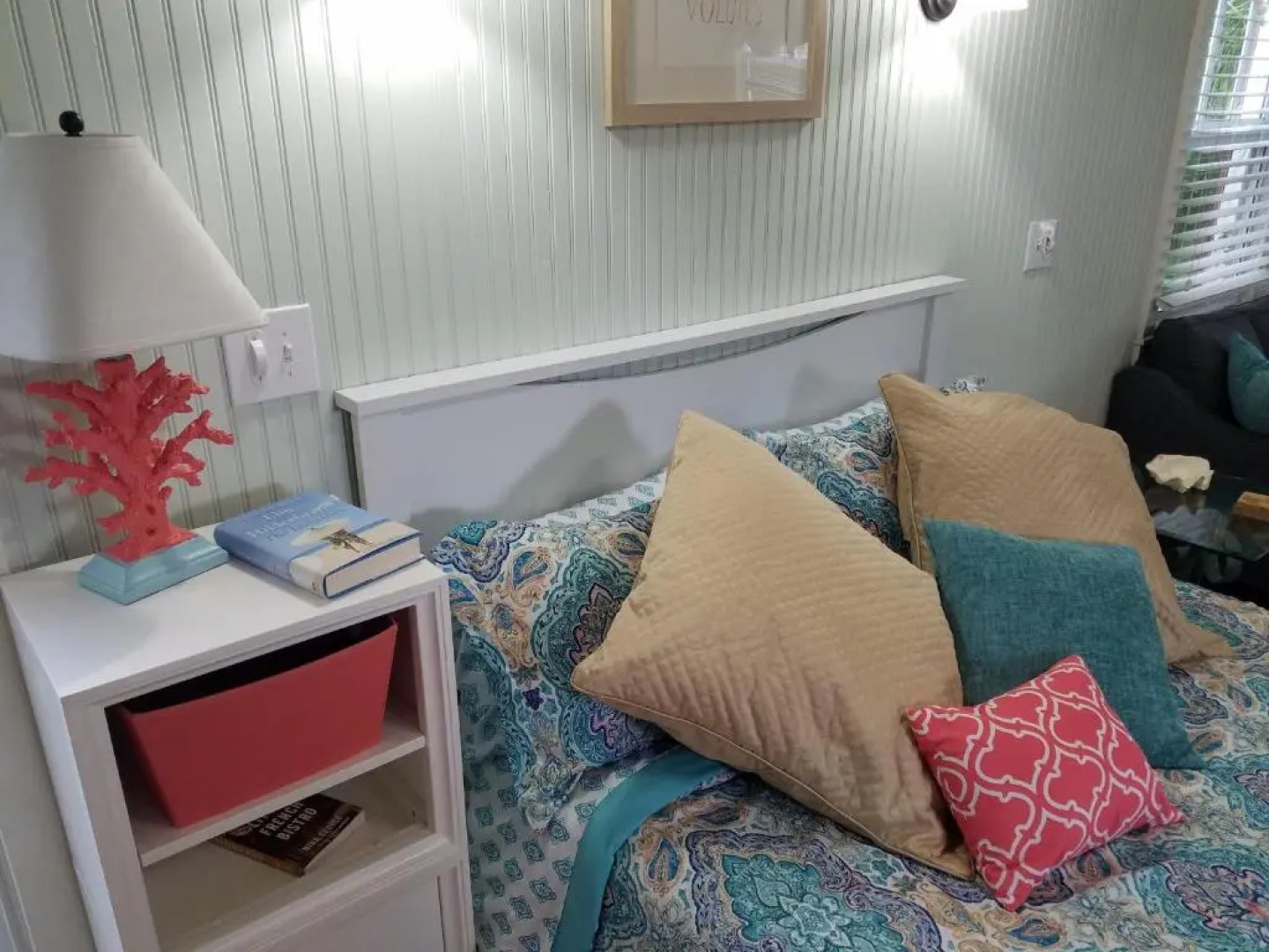 Downtown Whimsical Paradise Pool, Tiki Bar, 2 blocks to Atlantic Ave Delray