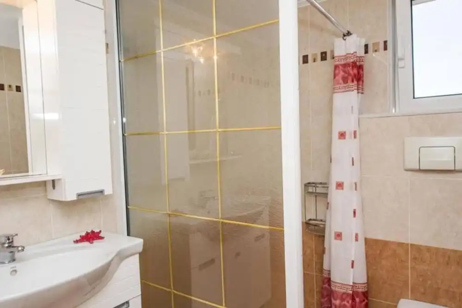 ROMANTIC SUNSET With Garden