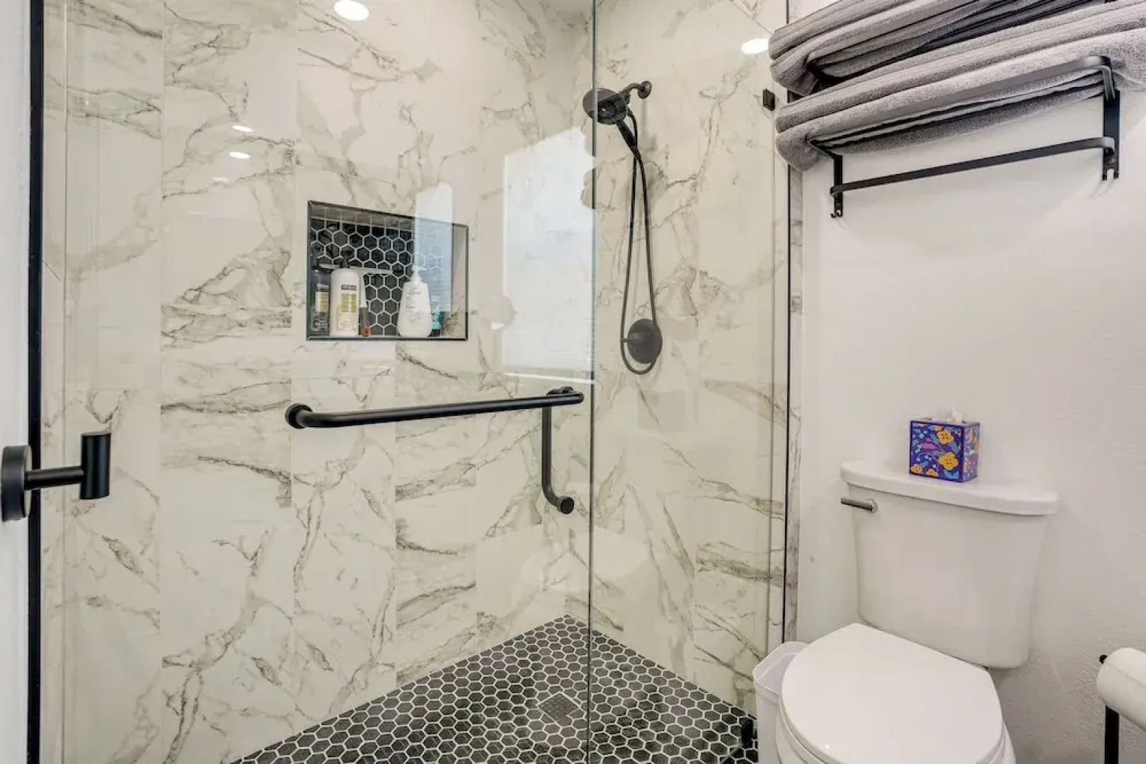 Luxury Golf Course Retreat in Sun City!