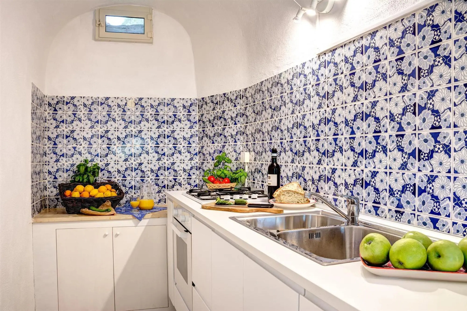 The Fisherman’s Suite –  Steps from the beach