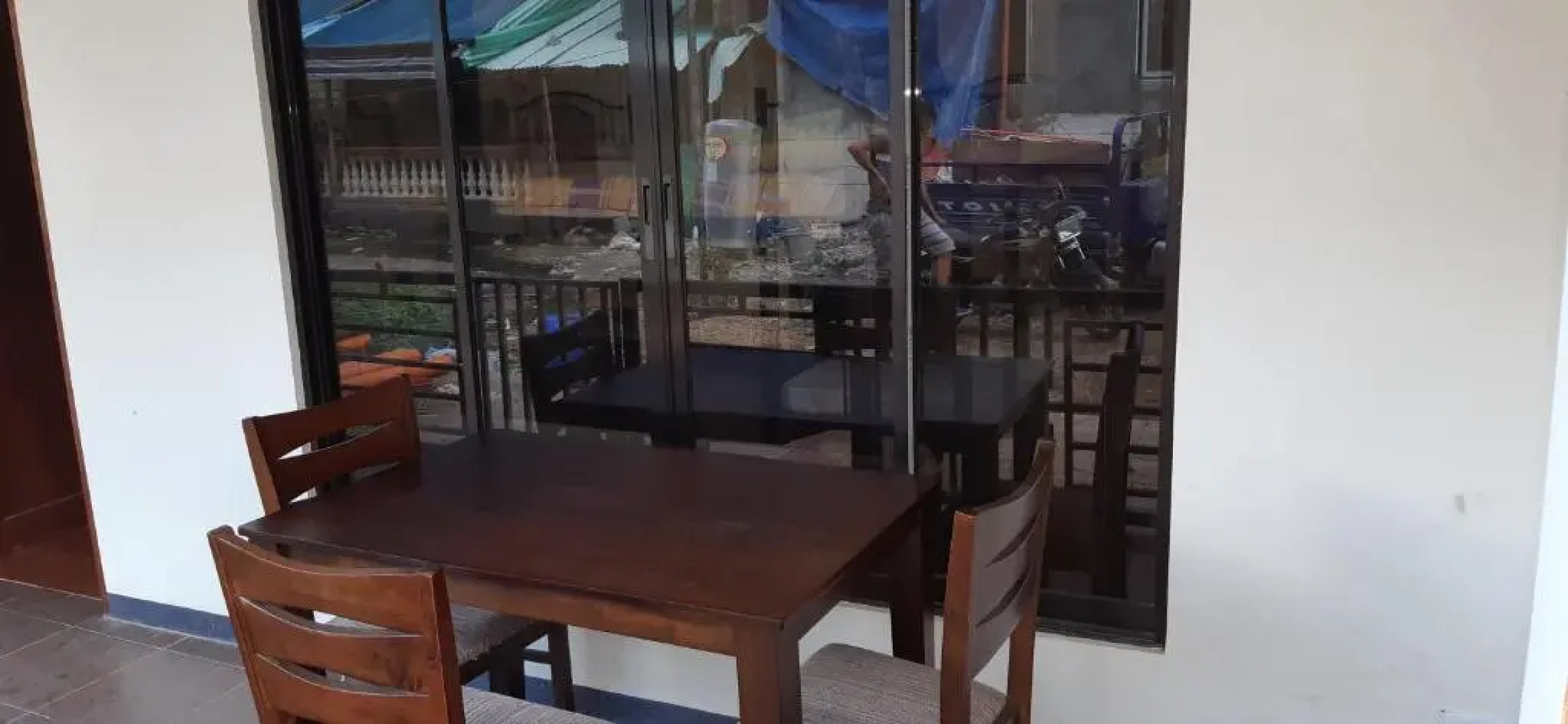 Screaming Gecko Hostel Air-Con