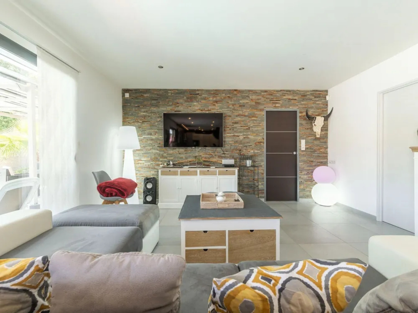 Serene Villa in Saint-Victor-la-Coste with Private Pool