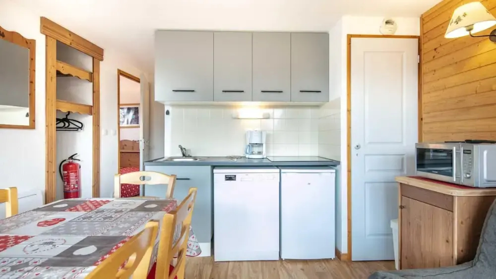 Ski-in Apartment in Chamrousse