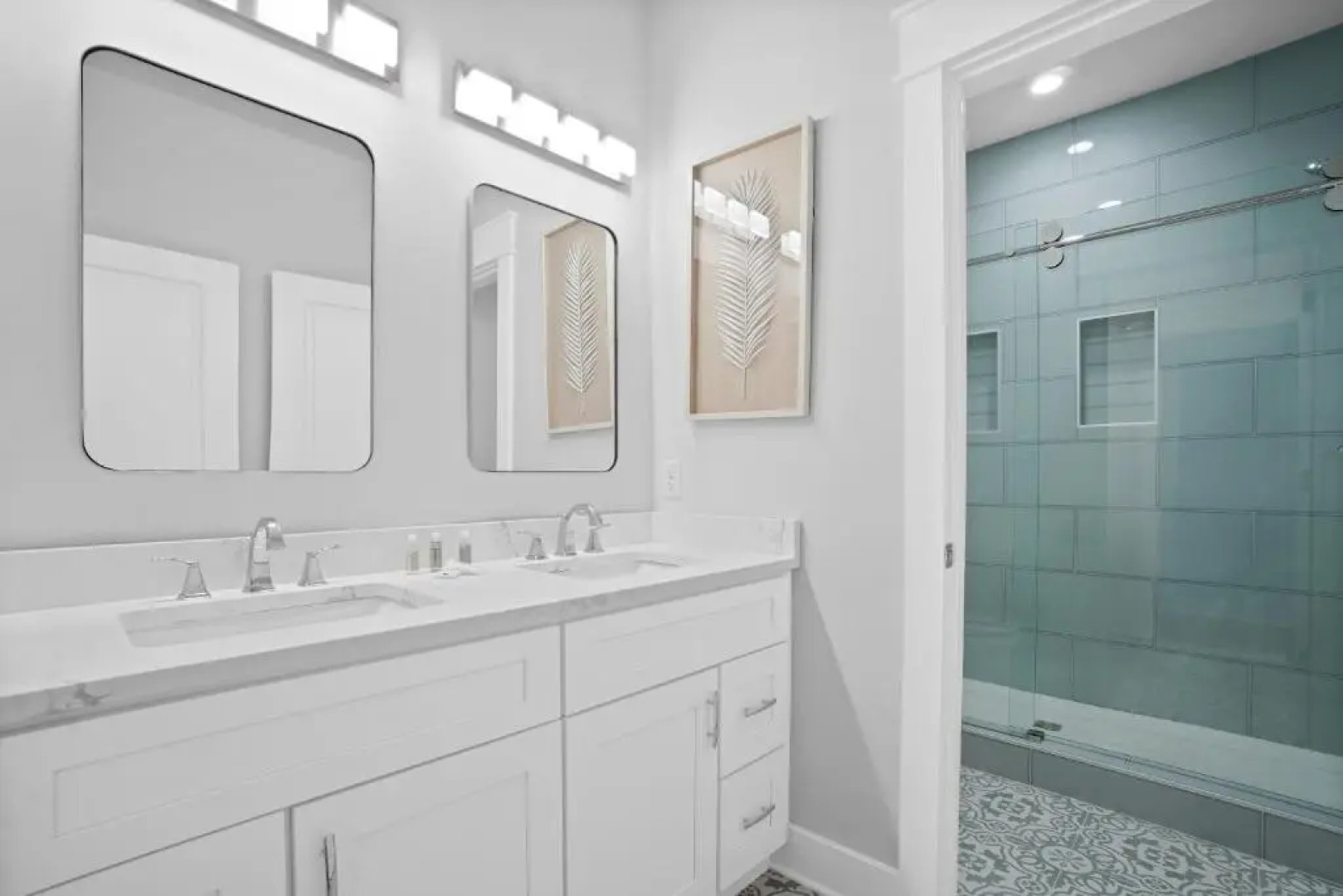 30A Beach House - Turquoise Tides