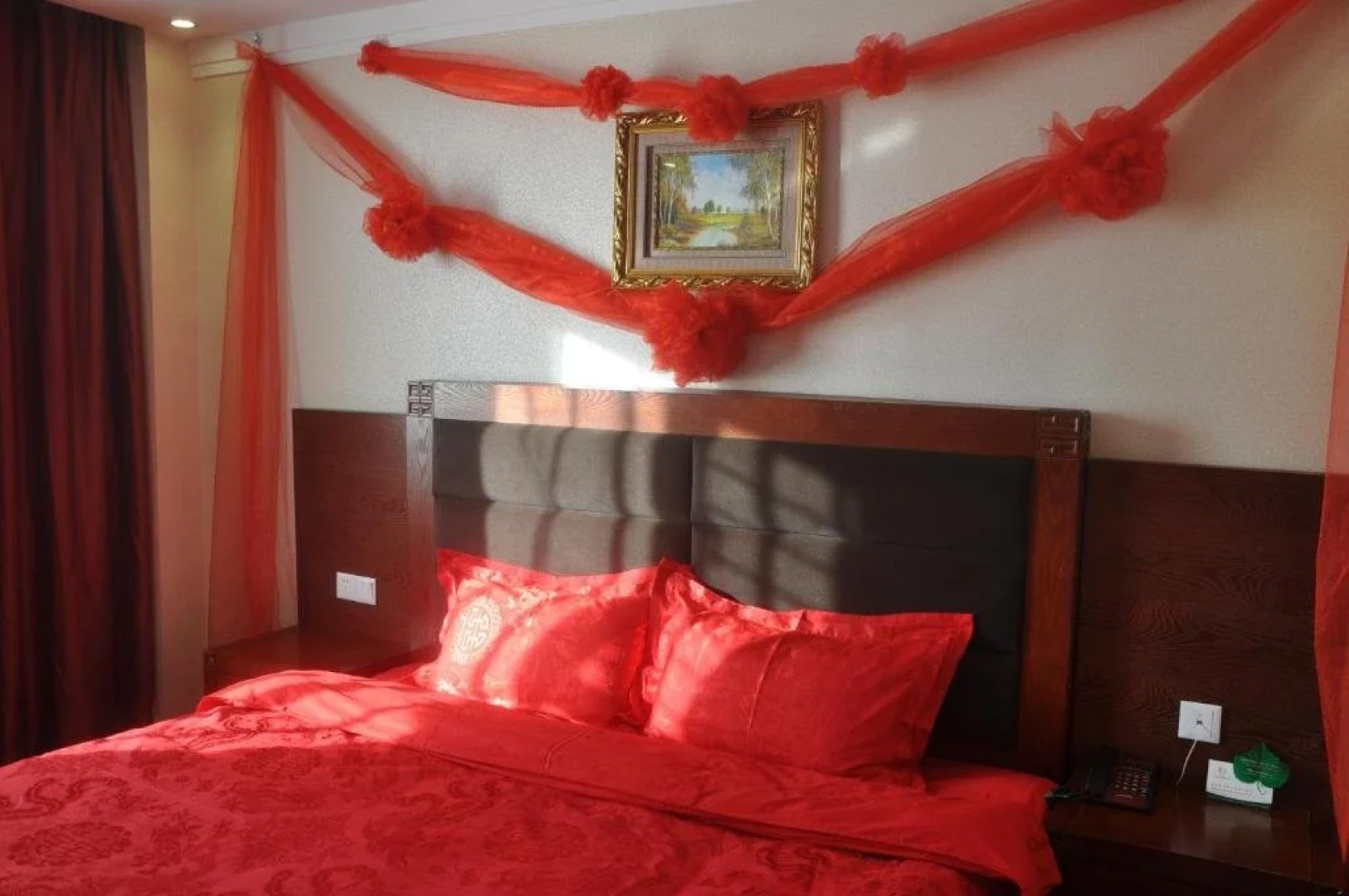 Phoenix Business Hotel