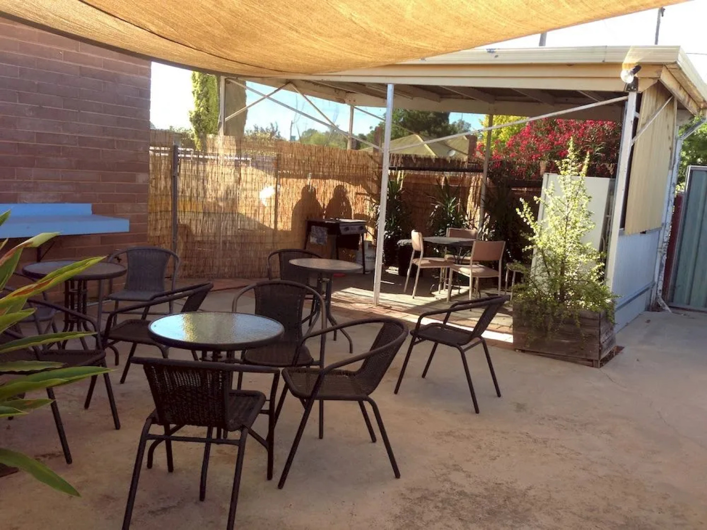 Acacia Rose Motor Inn