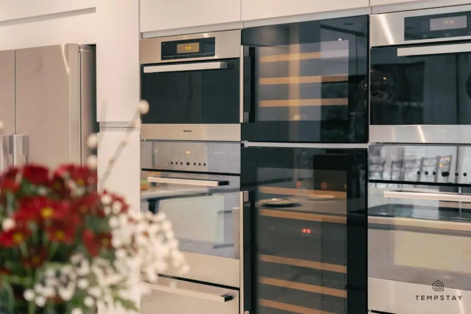 Hidden Gem! Luxury 5 Bed Near Warner Bros Studios