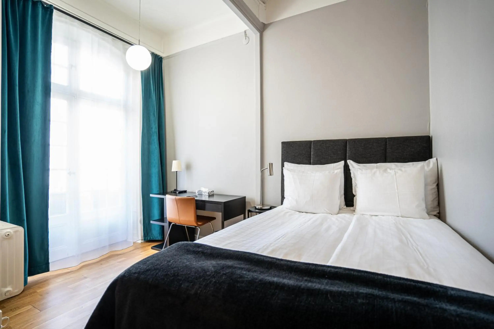 Queen's Hotel by First Hotels