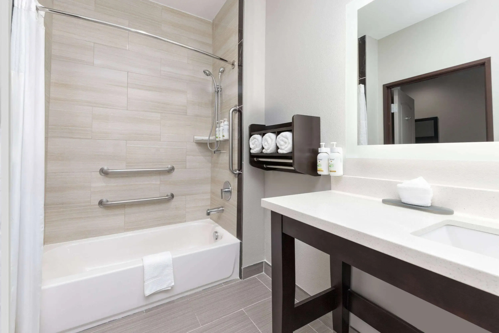 La Quinta Inn & Suites by Wyndham Tyler - University Area