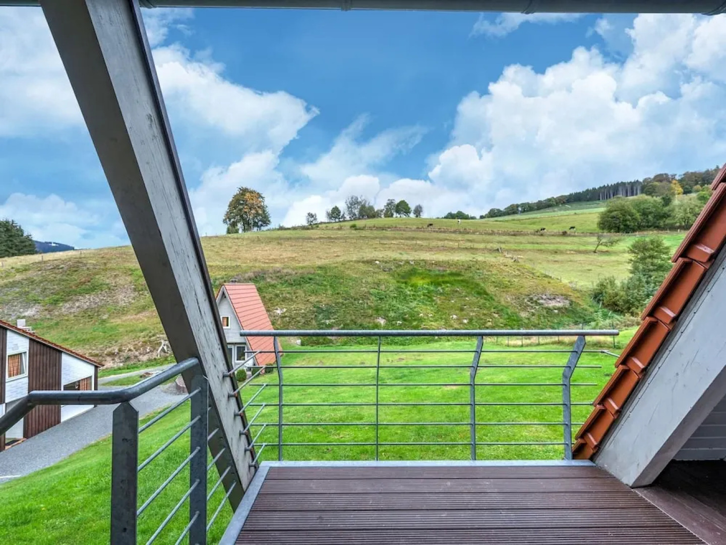 Spacious Apartment With Private Terrace