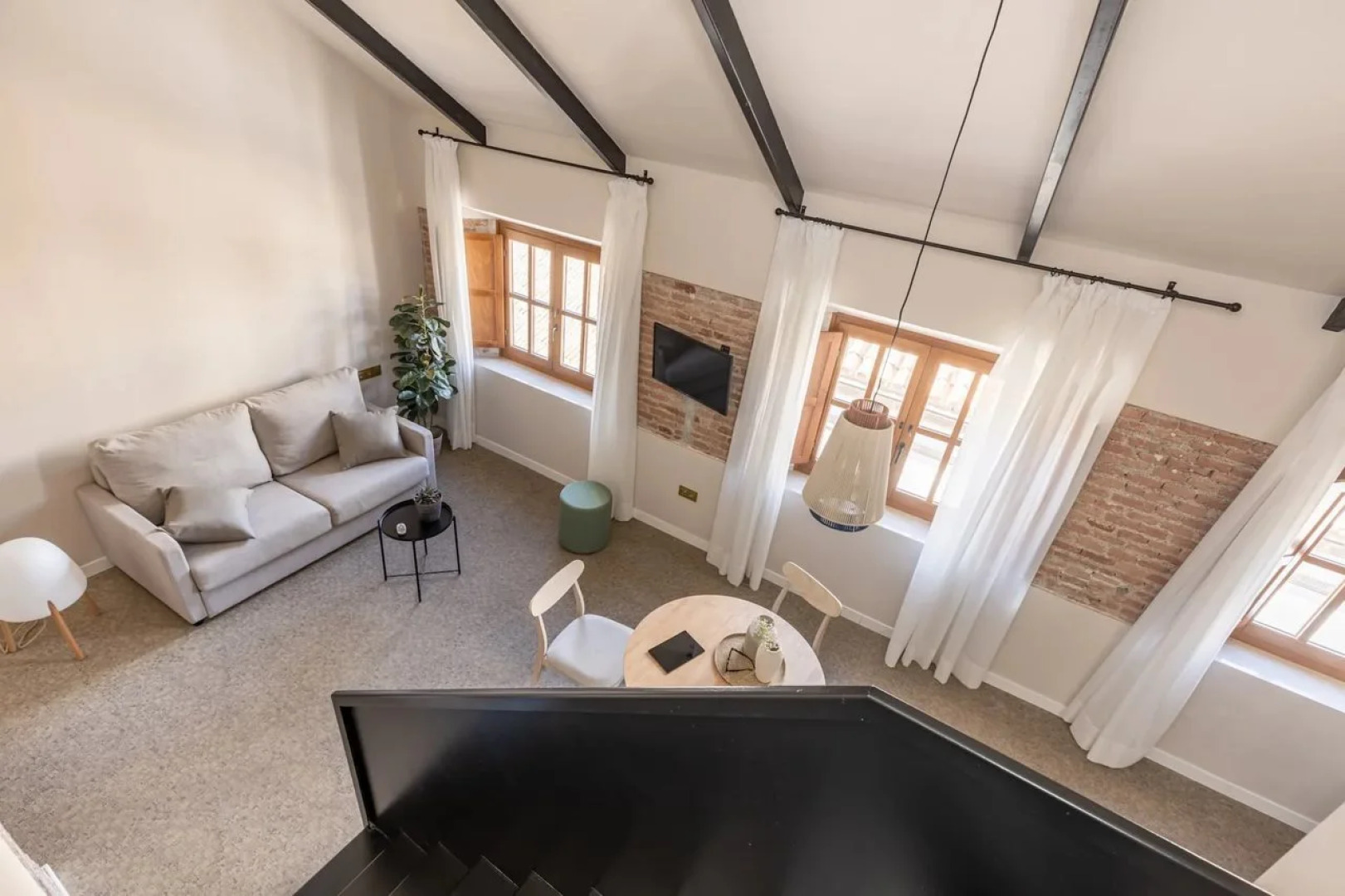 Apartamentos Líbere Málaga Teatro Romano