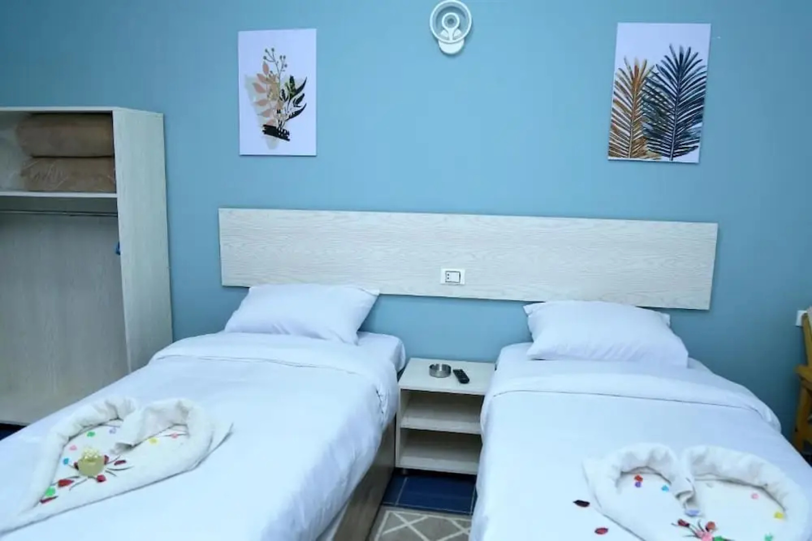 Lamera Hotel.