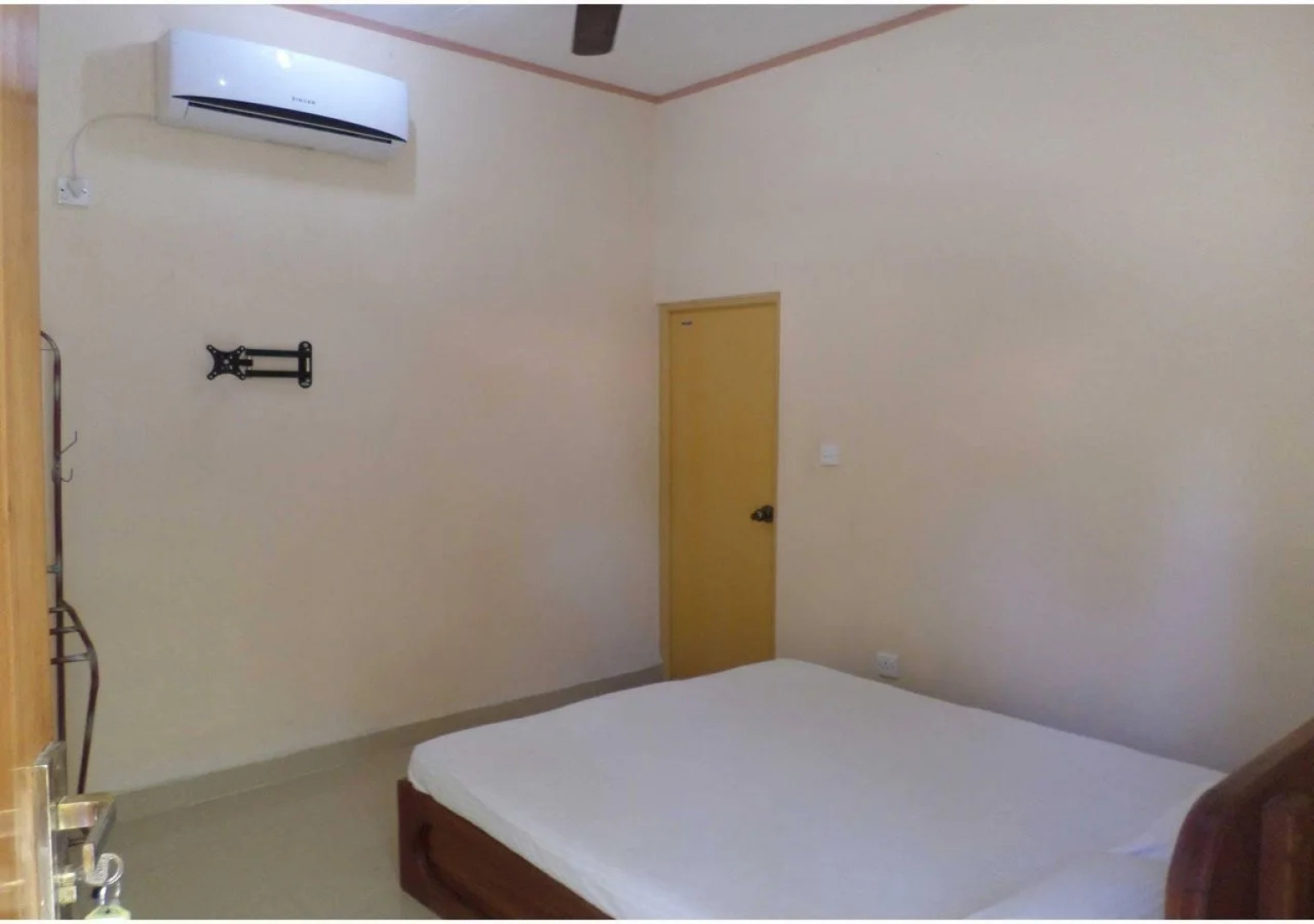 Delight Guest House And Restaurant