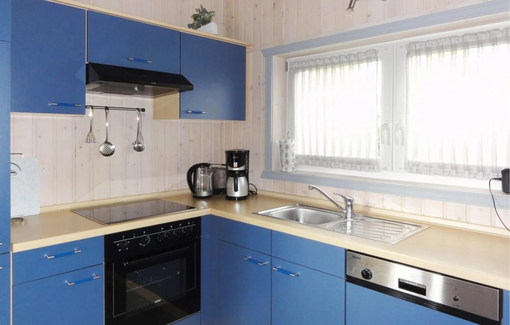 Nice Home in Rechlin With 2 Bedrooms, Sauna and Wifi