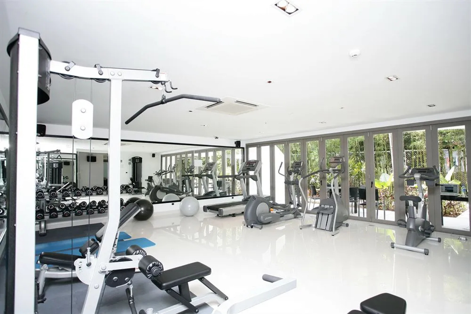 Absolute Nakalay Beach Resort