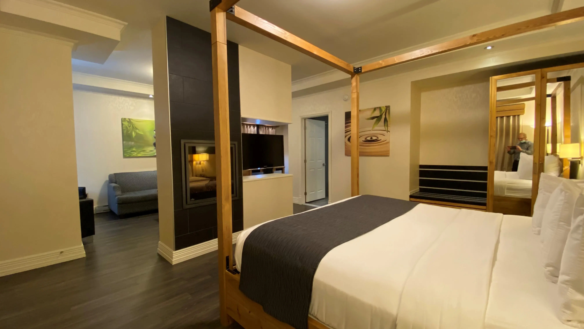 Hôtel & Suites Le Dauphin Drummondville