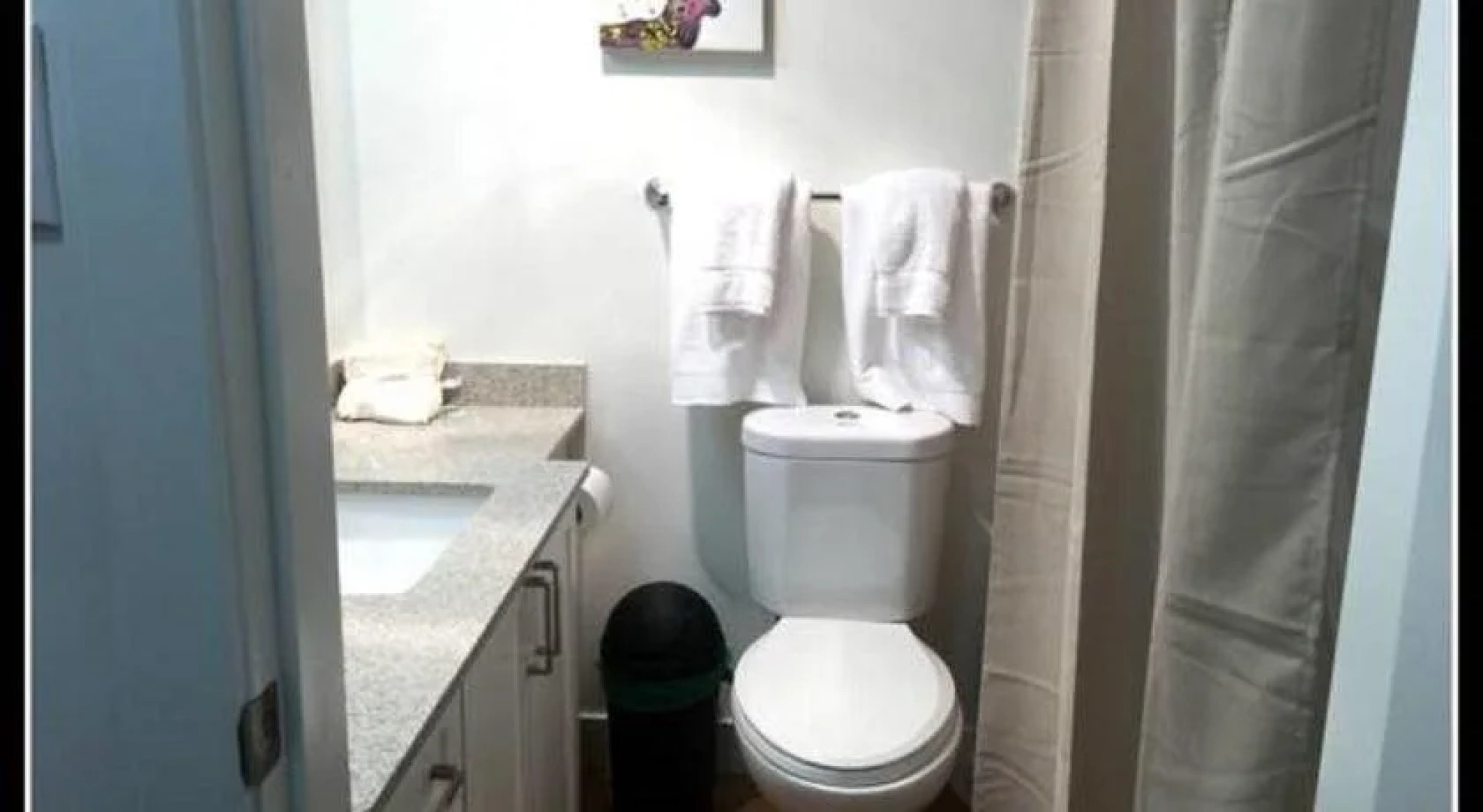 Pelicanstay in Burnaby Lake