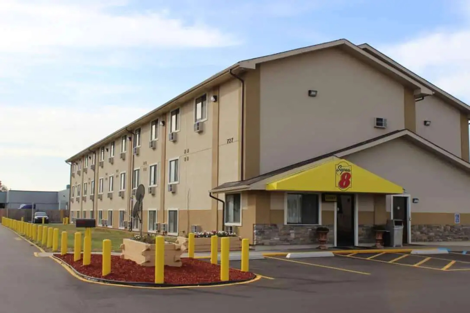 Super 8 by Wyndham Wyoming/Grand Rapids Area