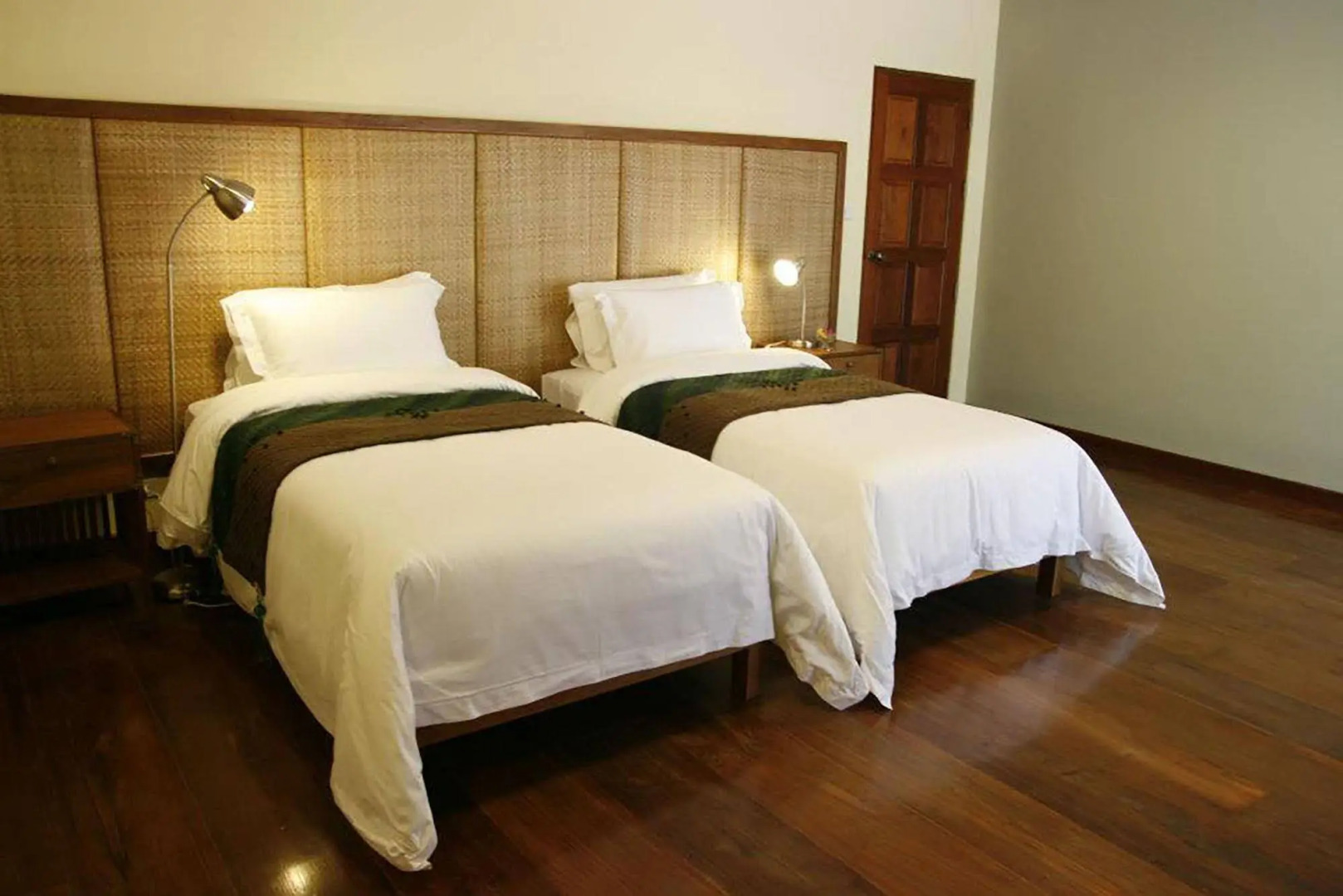 VC@Suanpaak Hotel & Serviced Apartments