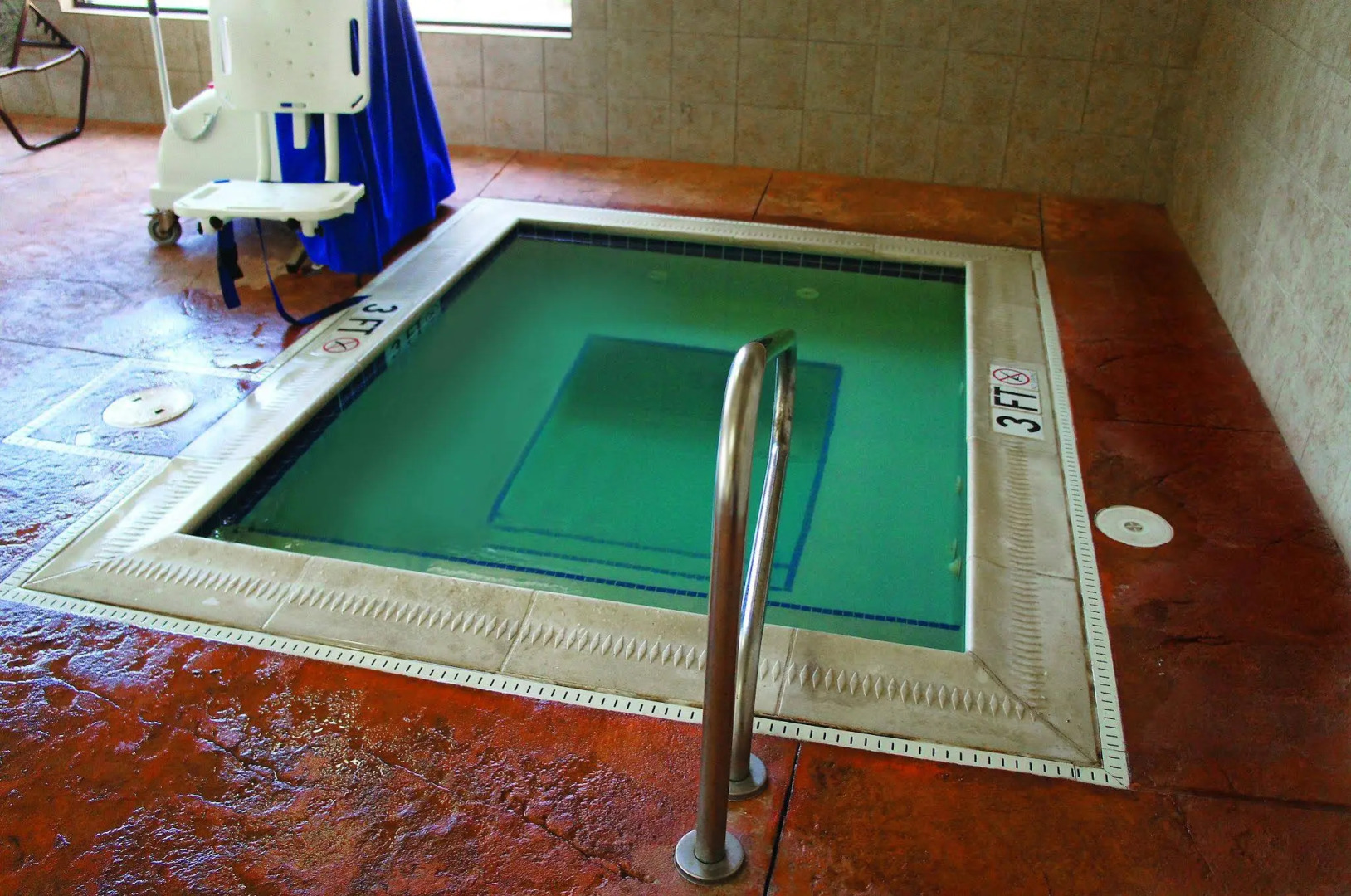 Courtyard by Marriott Cleveland Airport North