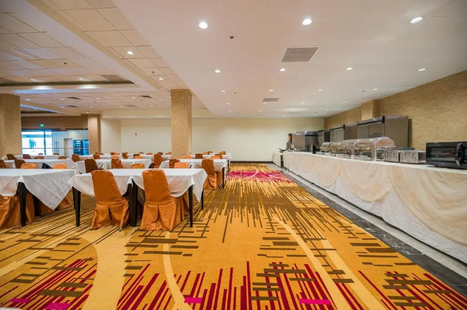 LA Crystal Hotel - Los Angeles Area