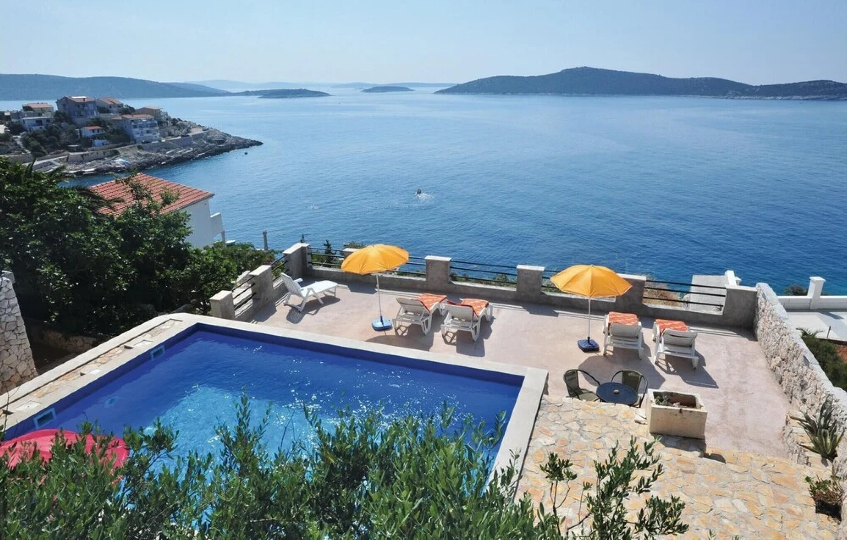 Amazing Home in Sevid With Wifi and 9 Bedrooms