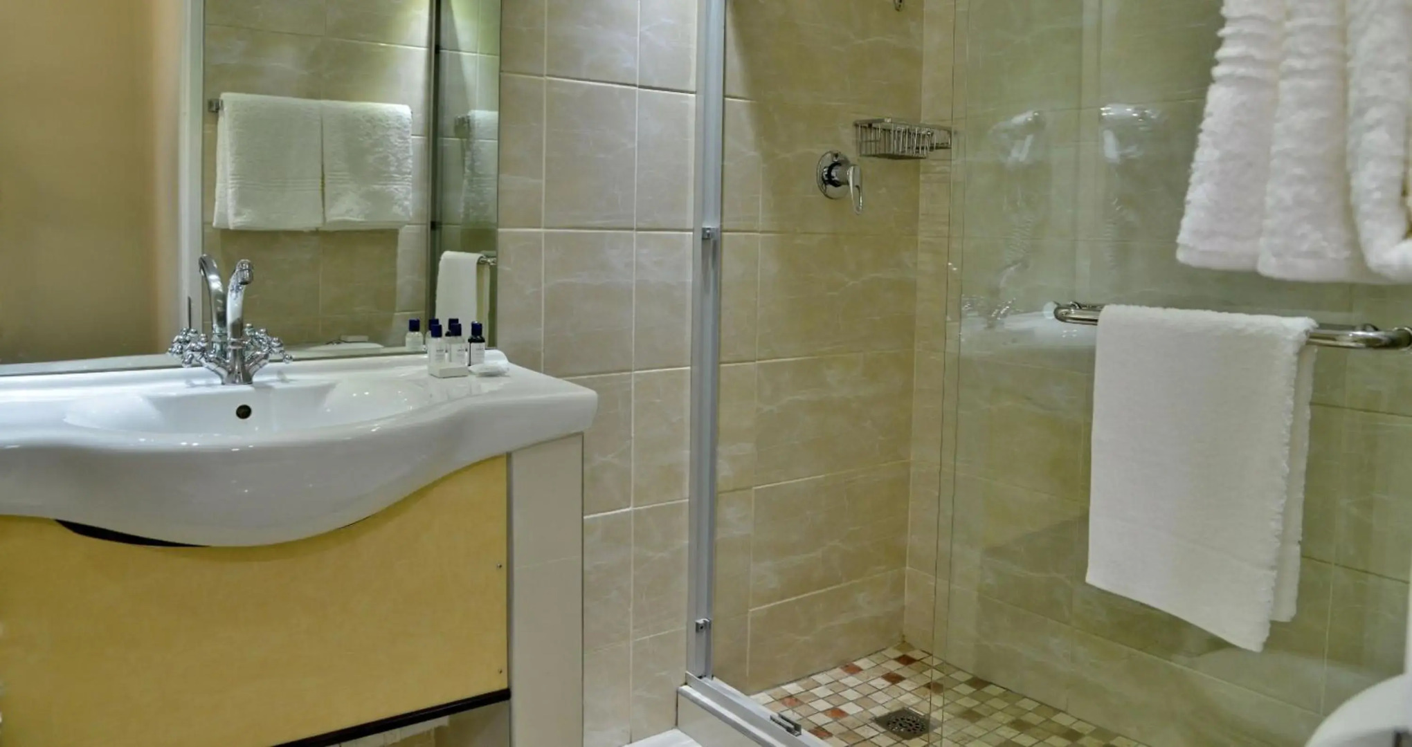 The Parktonian All Suite Hotel