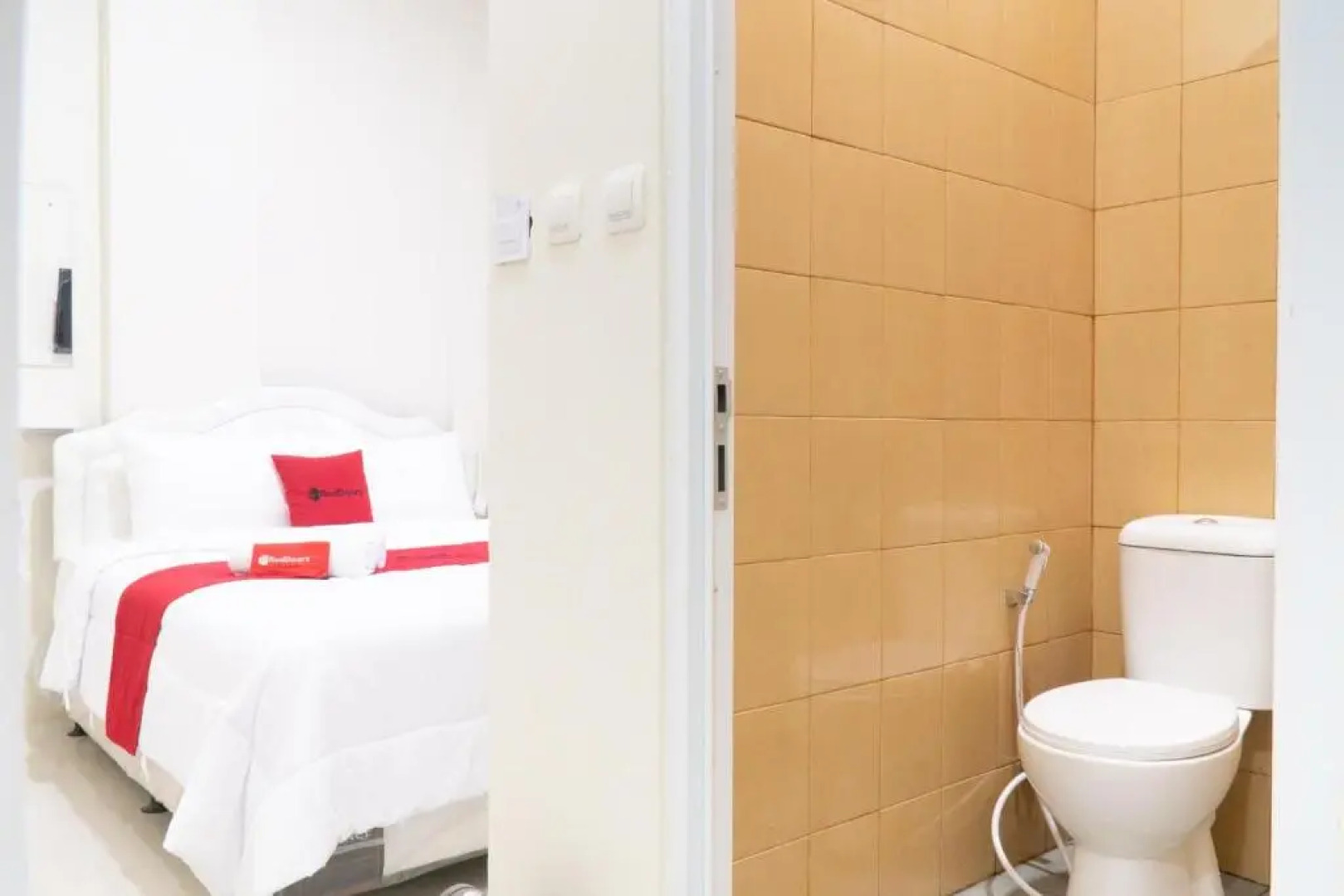 RedDoorz @ Garden Boulevard Citra Raya Tangerang