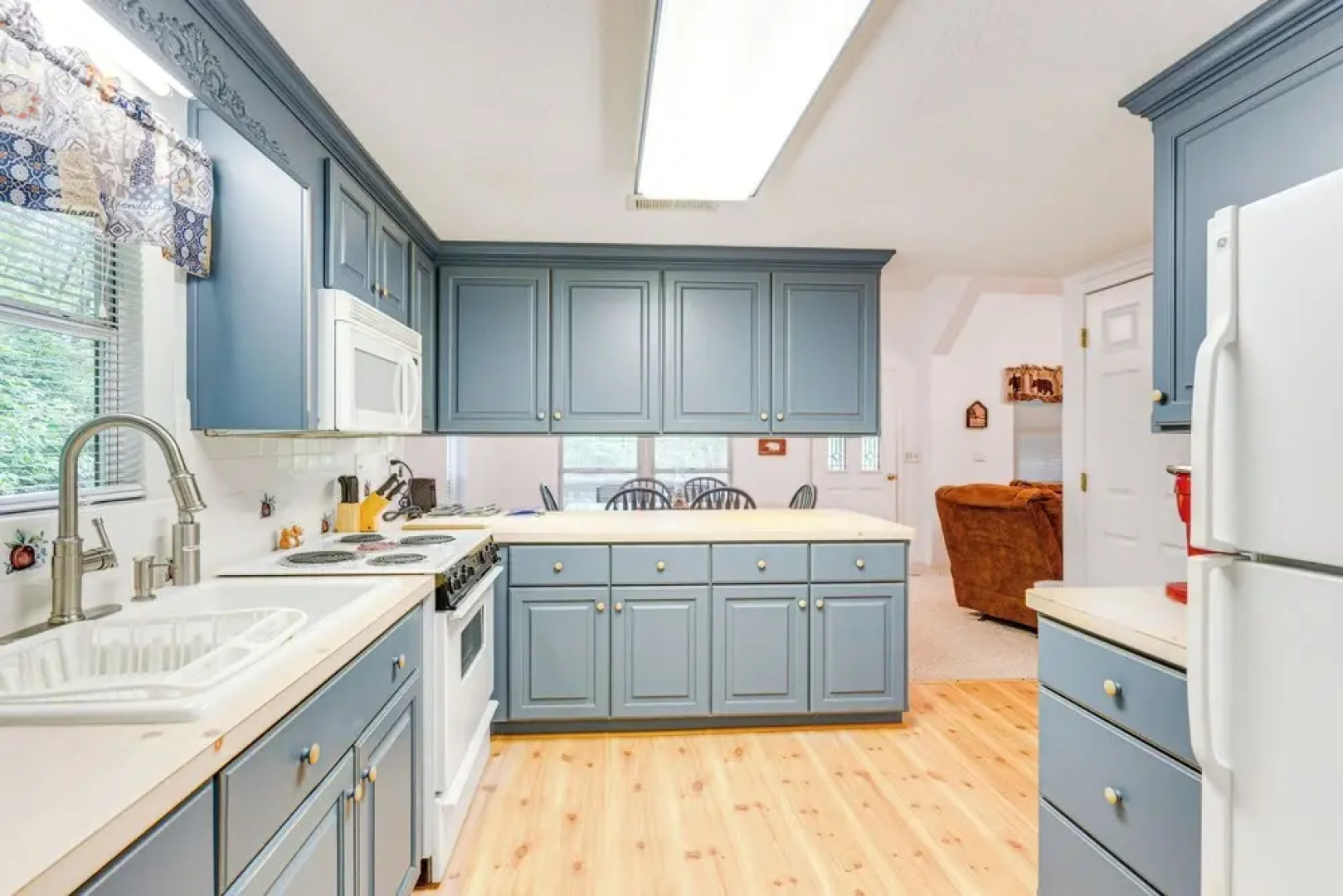 Secluded Cabin w/ Porch - 7 Miles to Lake Chatuge!