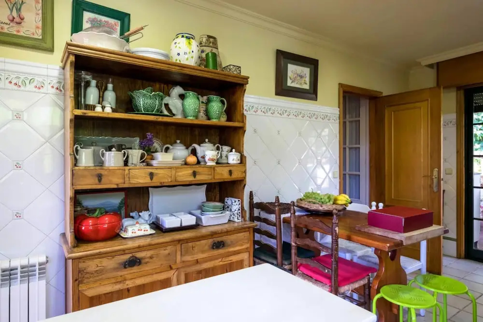 Villa With 6 Bedrooms in Pontevedra, With Private Pool, Enclosed Garden and Wifi - 5 km From the Beach