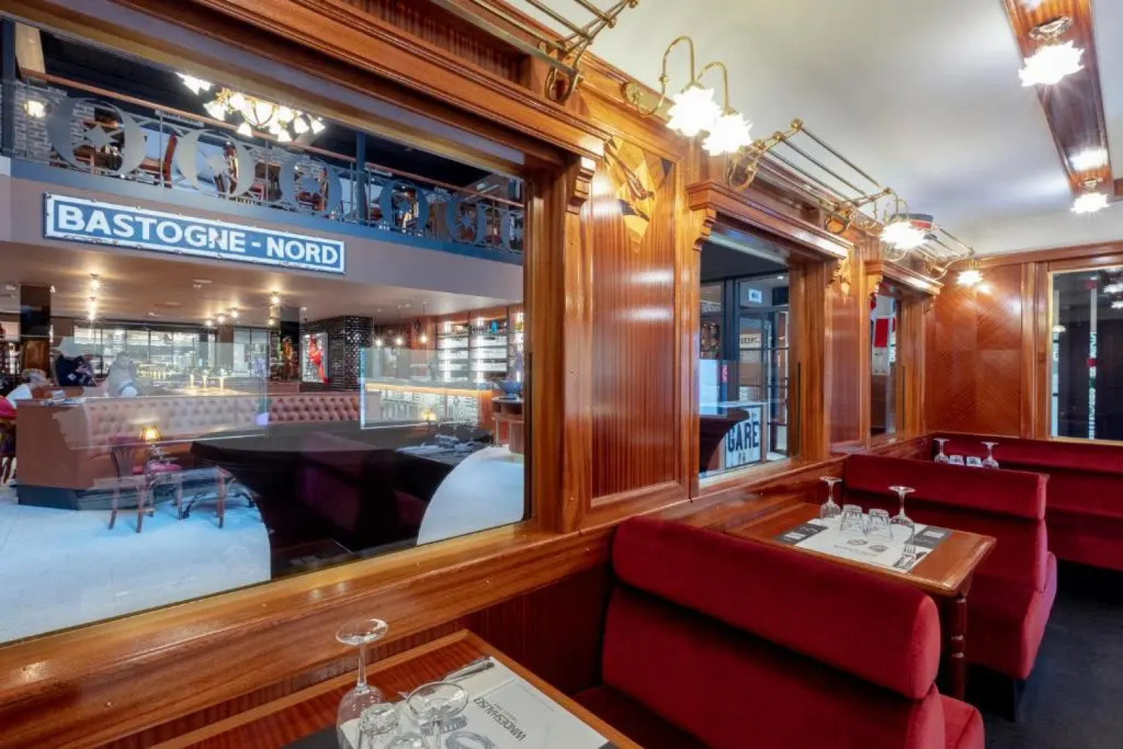 Hotel Leo Station et Annexes