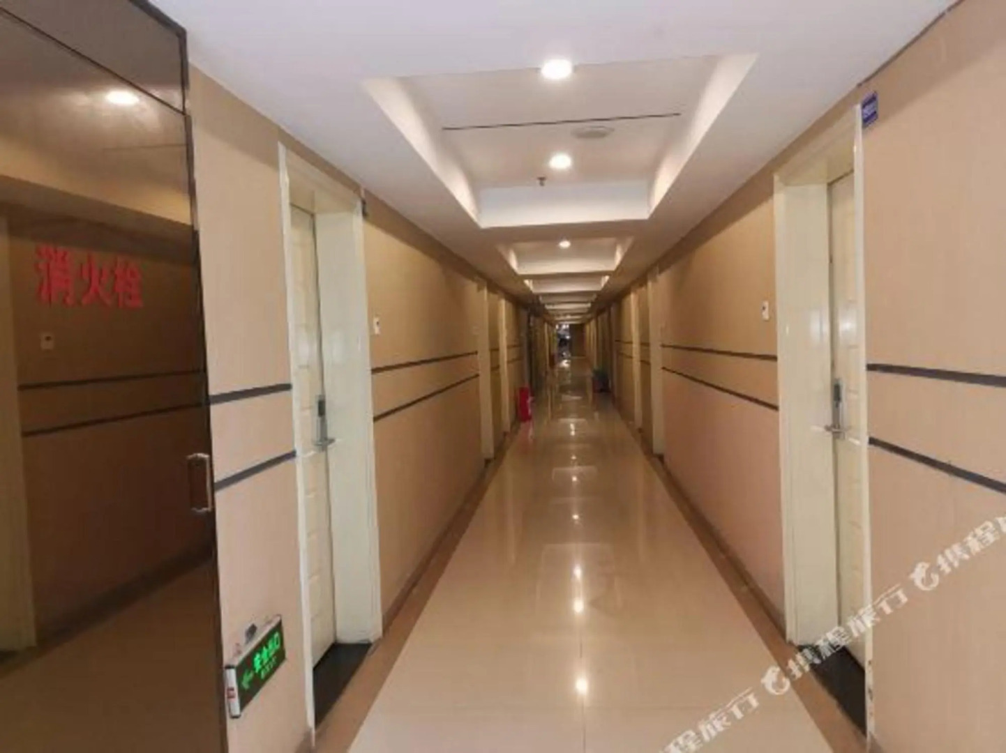 Huayue Apartment Hotel