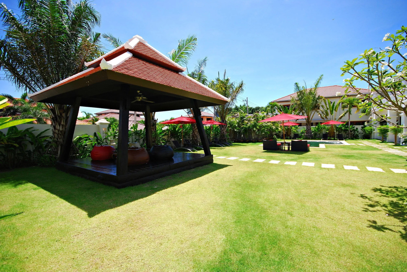 Palm Grove Resort