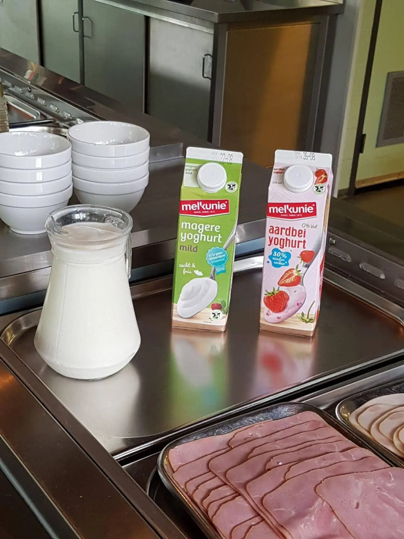 WOW Hostel Amsterdam